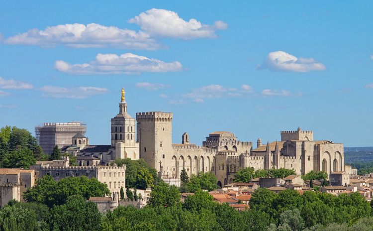 Avignon ⇆ St Remy de Provence